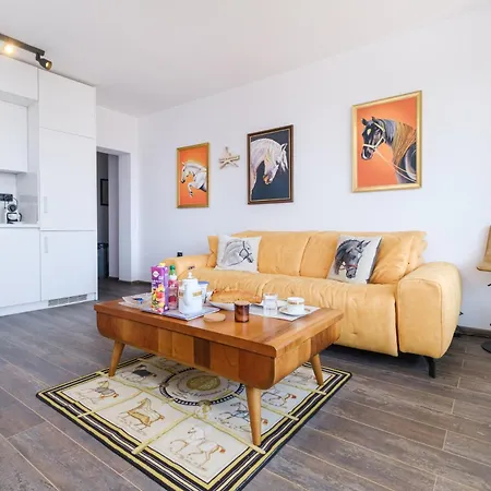 Serene Luxe Oasis Retreat On The Outskirts Apartment Plovdiv