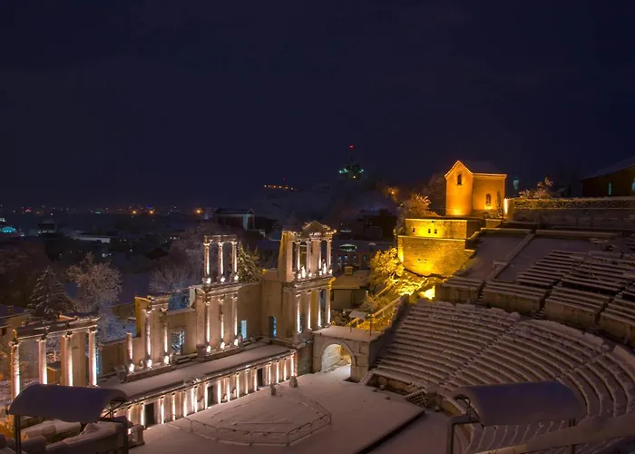 Serene Luxe Oasis Retreat On The Outskirts By Flat Mаnager Plovdiv