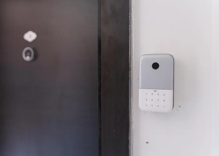 Apartment Serene Luxe Oasis Retreat On The Outskirts By Flat Mаnager