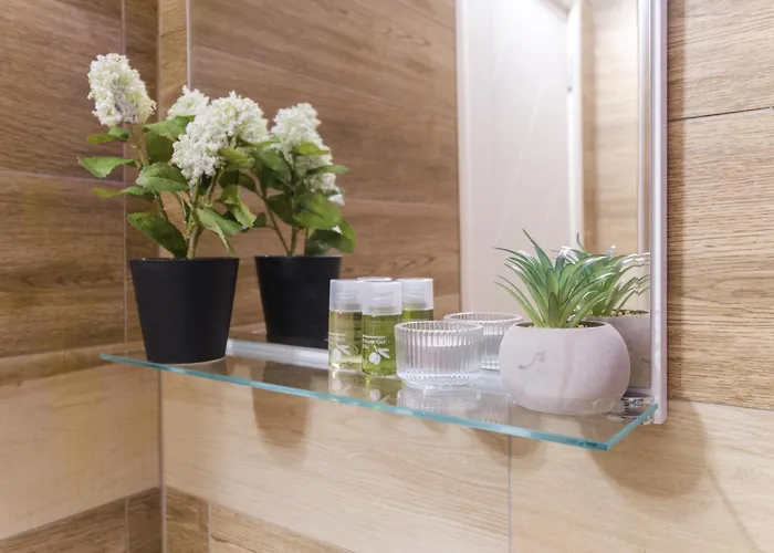 Serene Luxe Oasis Retreat On The Outskirts By Flat Mаnager Apartamento