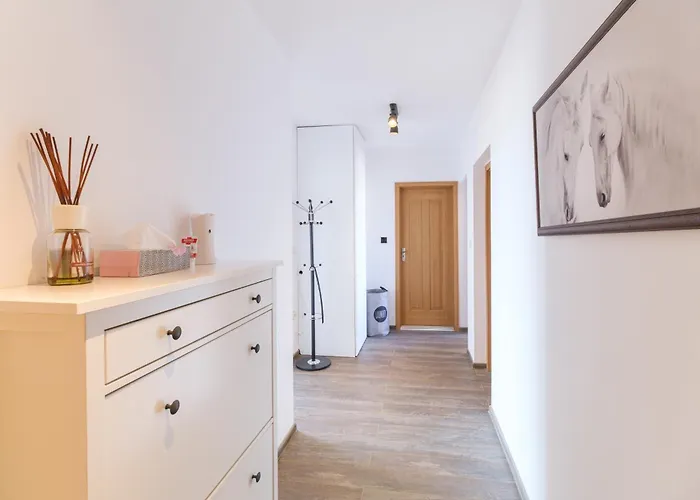 Serene Luxe Oasis Retreat On The Outskirts By Flat Mаnager * Plovdiv