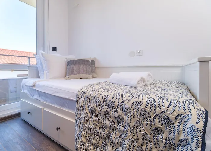 Apartment Serene Luxe Oasis Retreat On The Outskirts By Flat Mаnager Plowdiw